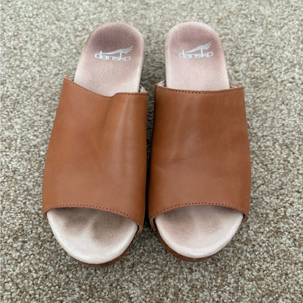 Dansko Maci Women's Brown Leather Mules